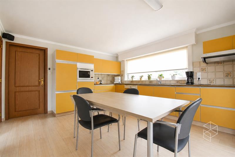 IN OPTIE NA 5 WEKEN - COMPROMIS IN OPMAAK | Ruime woning met grote tuin te Oostkamp - 8