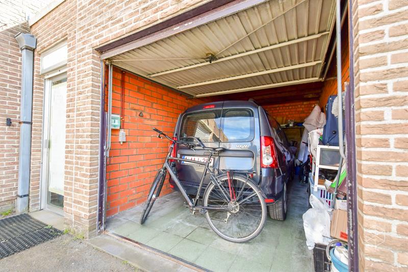GOED GELEGEN en GROOT ( 150 m²) APPARTEMENT MET 3 SLAAPKAMERS - 8