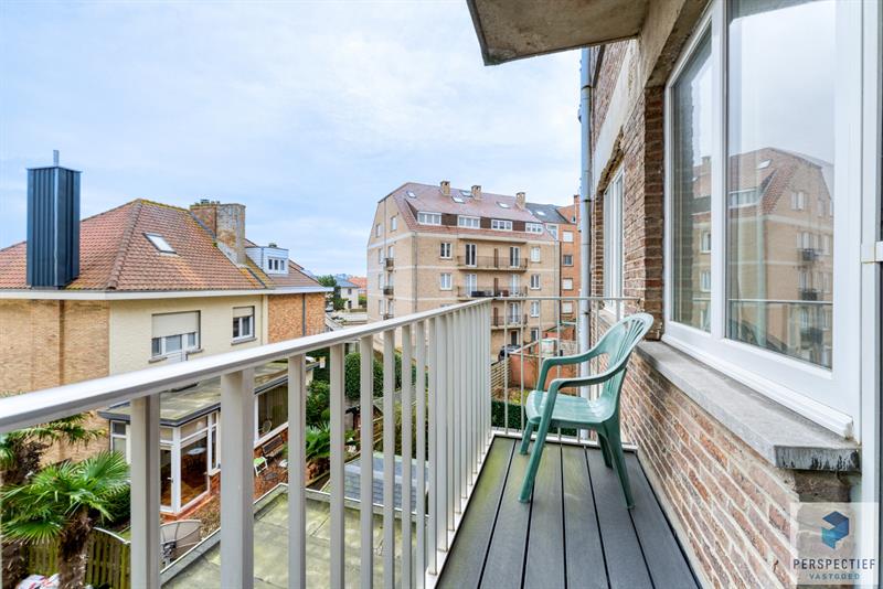 Goed gelegen ruim vernieuwd 2 slaapkamer appartement met grote berging en autostaanplaats - 13