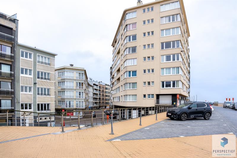 Goed gelegen ruim vernieuwd 2 slaapkamer appartement met grote berging en autostaanplaats - 2