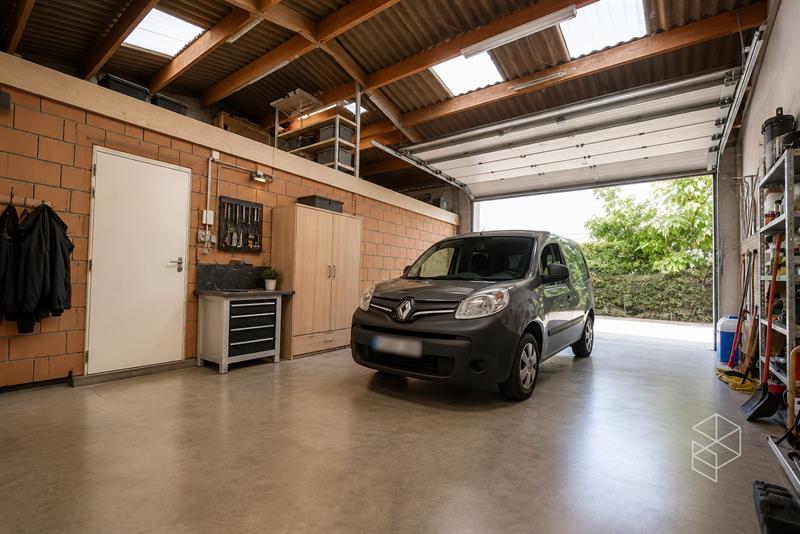 Wonen en ondernemen op één locatie: woning met loods in Ruiselede - 5