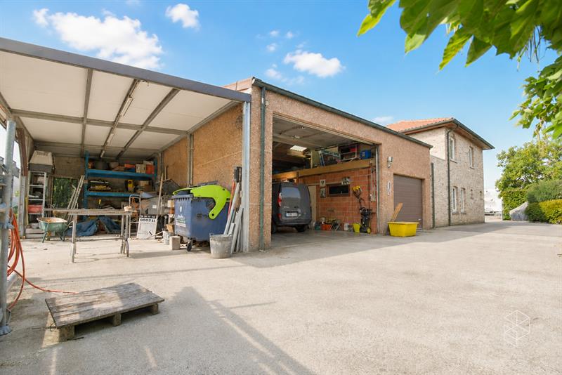 Wonen en ondernemen op één locatie: woning met loods in Ruiselede - 4