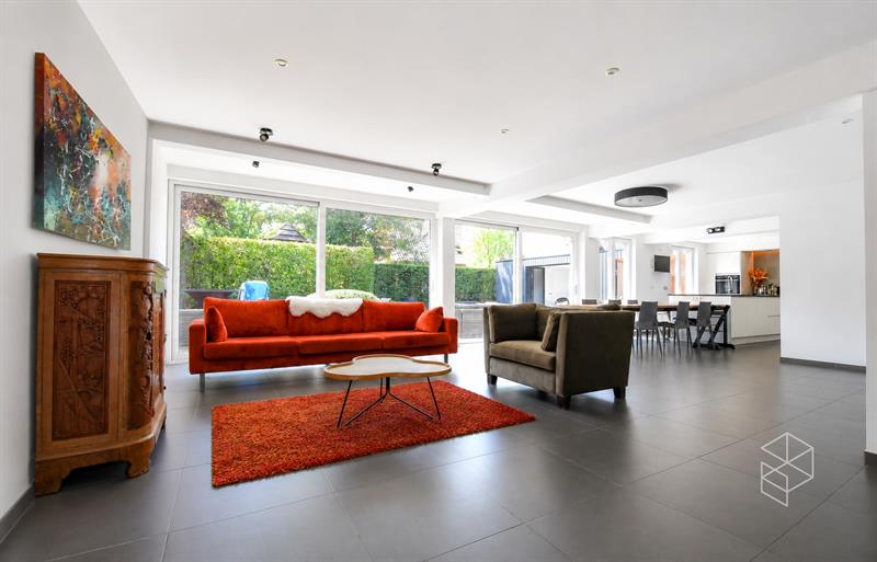 GROTE (254m²) instapklare gezinswoning met 4 slaapkamers, zwembad en poolhouse - 7