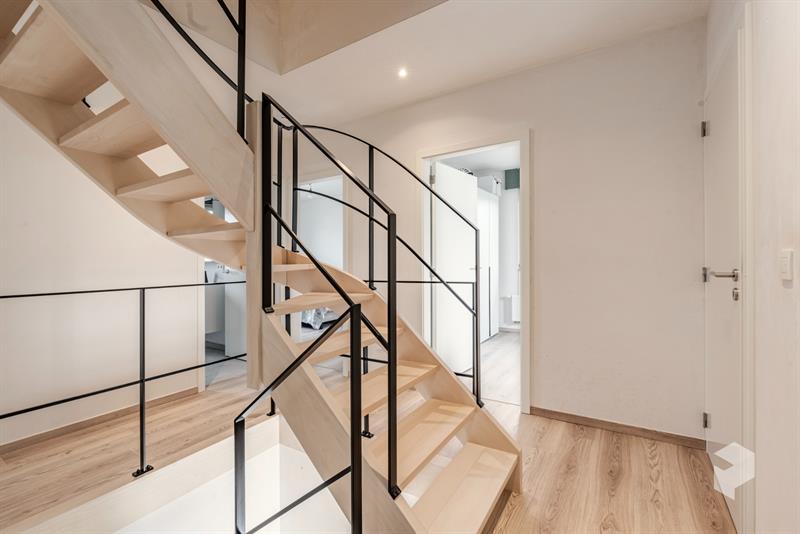 Recente (bj. 2023) royale woning met 4 SLPK (5 mogelijk) en grote tuin (EPC A) - 11
