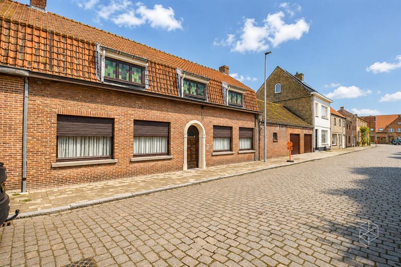 Uniek renovatieproject in Middelburg, gelegen op een groot perceel van 1.664 m² - 4