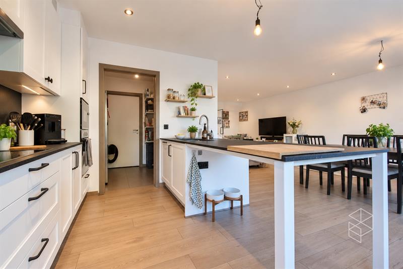 IN OPTIE - COMPROMIS IN OPMAAK | Recente (bj. 2024) royale woning  met 4  slaapkamers en tuin op uiterst rustige locatie - 8