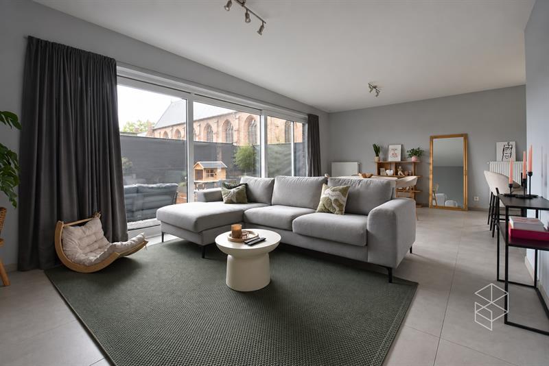 BEZOEKMOMENT VLOZET | RUIM LICHTRIJK GELIJKVLOERS APPARTEMENT MET 2 SLKPS EN GROOT TERRAS - 7