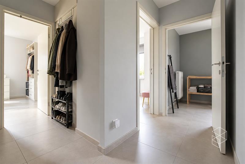 BEZOEKMOMENT VLOZET | RUIM LICHTRIJK GELIJKVLOERS APPARTEMENT MET 2 SLKPS EN GROOT TERRAS - 2