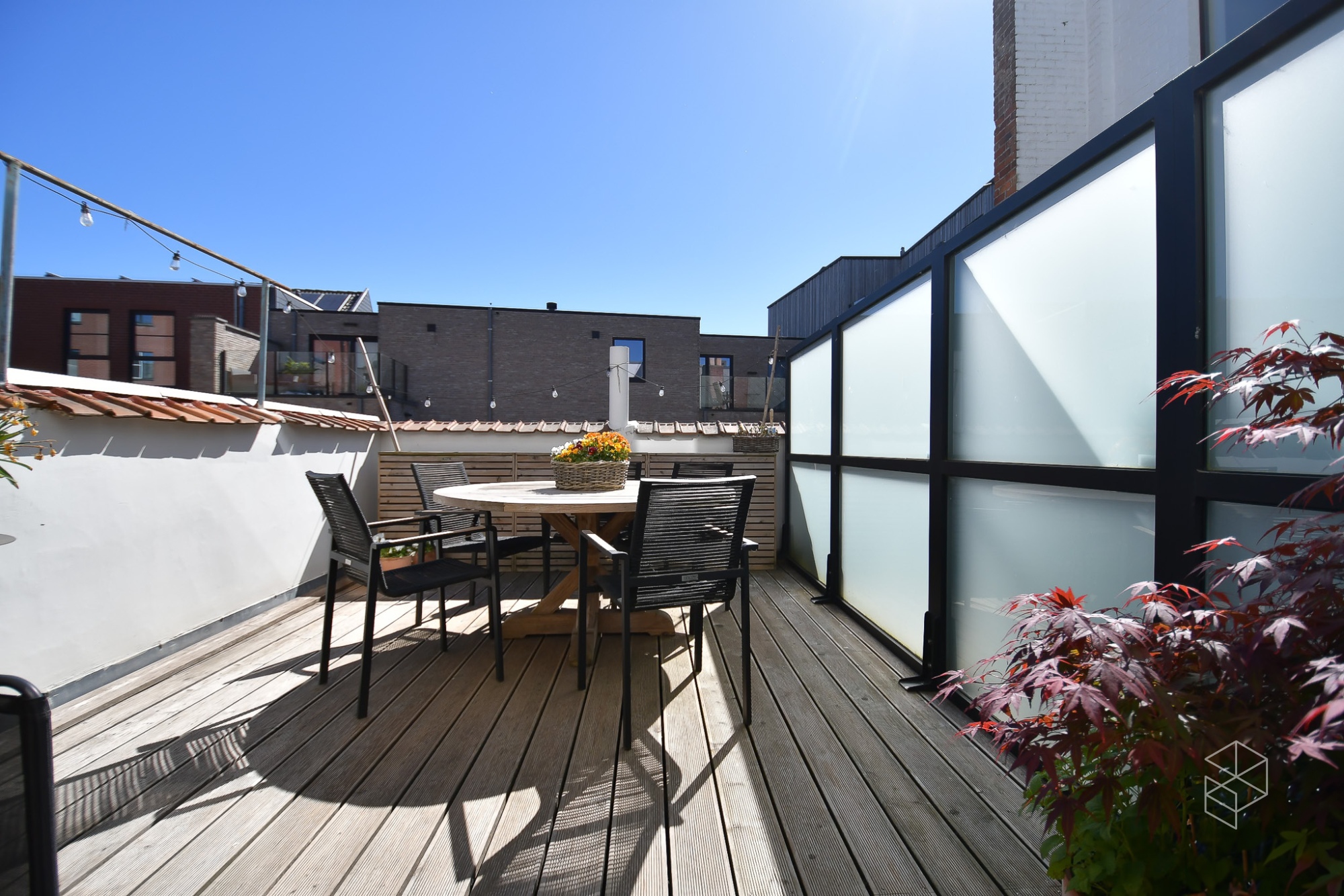 Groot appartement 128m² met 3 slaapkamers en GROOT terras - (A LABEL)