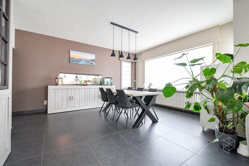 UITSTEKEND GELEGEN WONING met GROTE TUIN op 1015m2 - 8