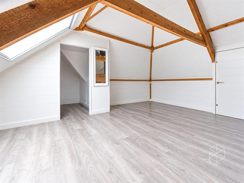 UITSTEKEND GELEGEN WONING met GROTE TUIN op 1015m2 - 14
