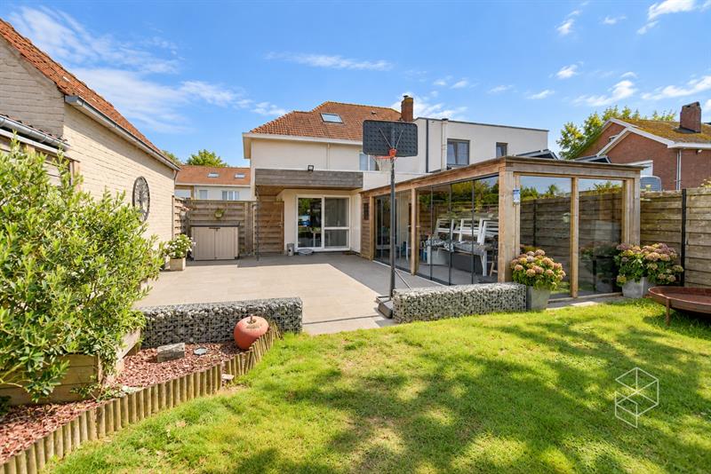 UITSTEKEND GELEGEN WONING met GROTE TUIN - 3
