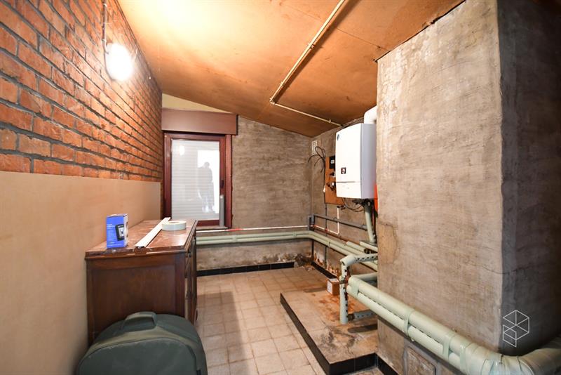 Grote goed onderhouden woning met 3 slpk, tuin en grote garage - 19