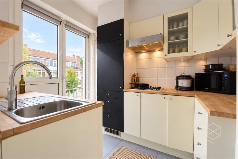 Ruim 2 slpk appartement op wandelafstand van 't Zand en de Vesten. - 2