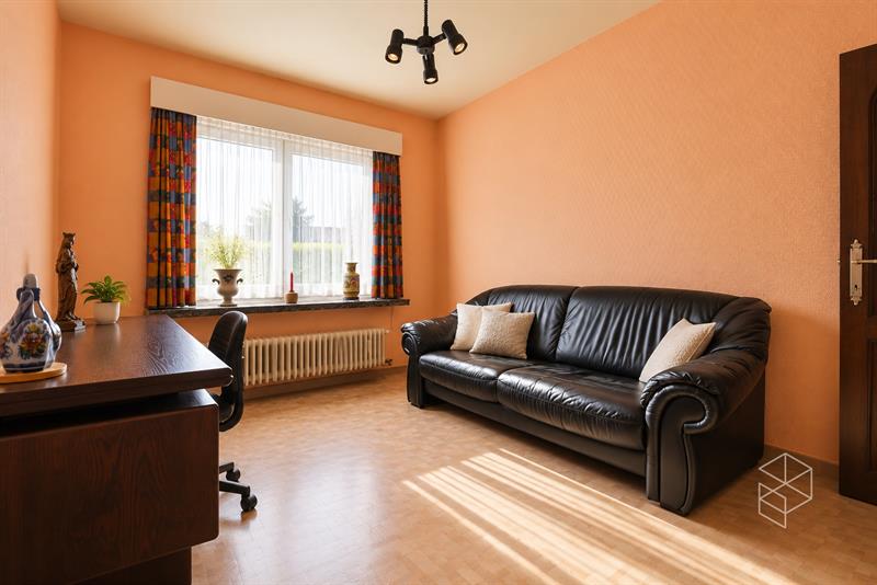 Rustig gelegen gelijkvloerse woning met royale woonoppervlakte - 11