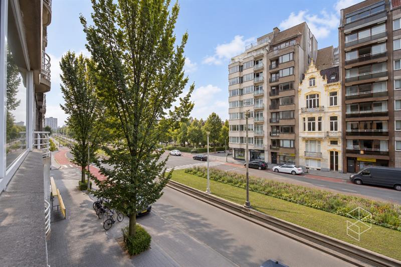 GERENOVEERD APPARTEMENT MET ZICHT OP het LEOPOLD PARK - 2