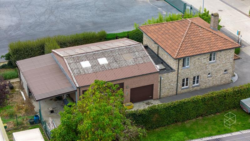 Wonen en ondernemen op één locatie: woning met loods in Ruiselede - 2