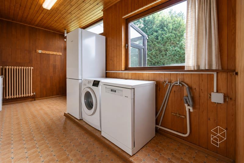 Centraal gelegen gelijkvloerse woning met royale tuin op 1636m² - 10
