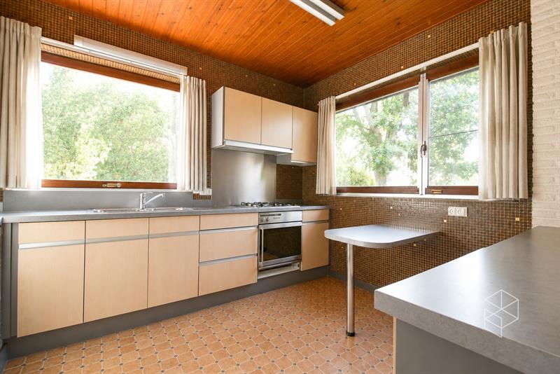 Centraal gelegen gelijkvloerse woning met royale tuin op 1636m² - 9